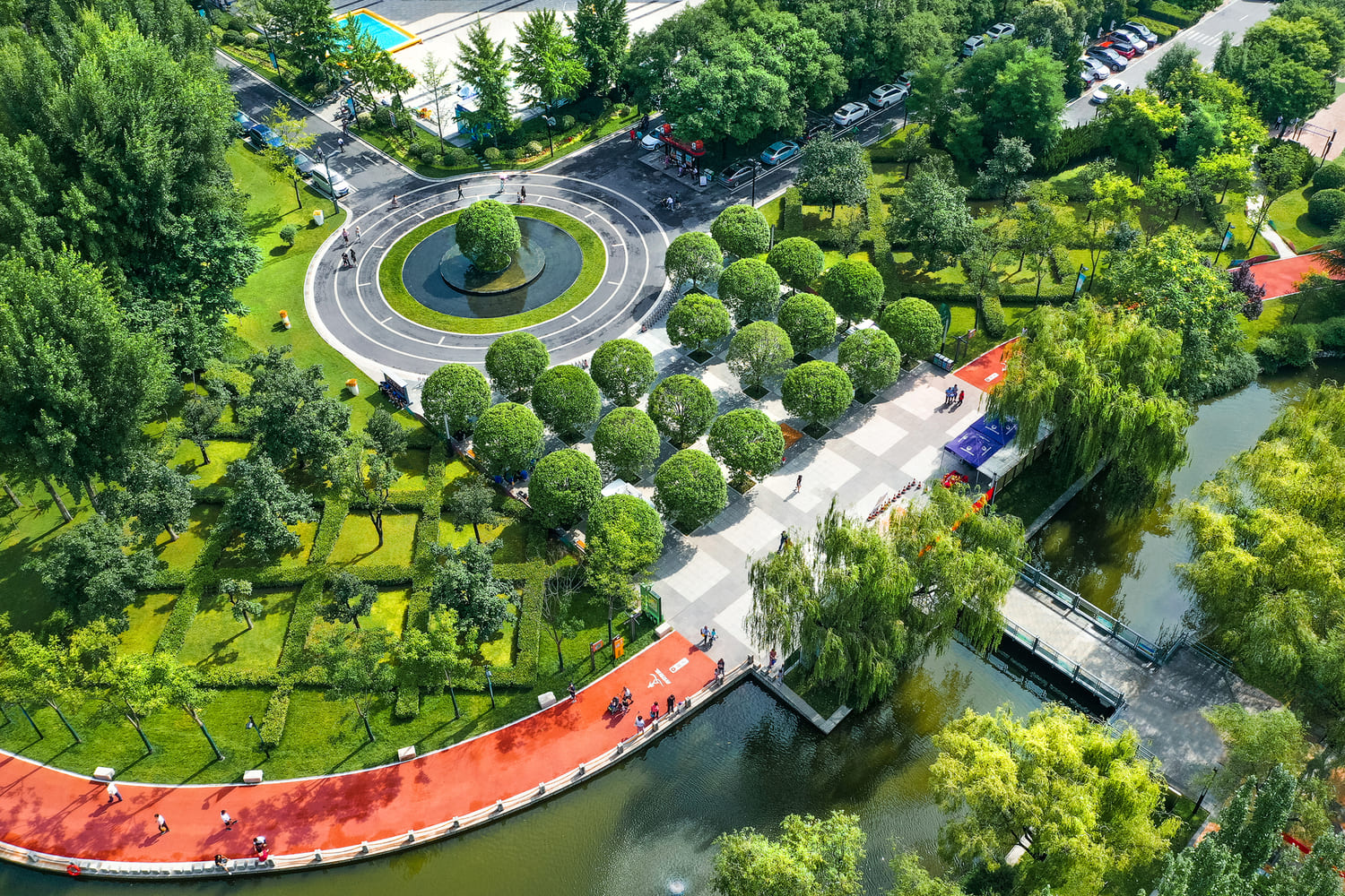 Landscaped parks